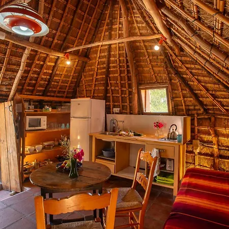 Casas Karen